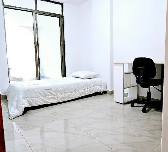 Habitacion Cama Sencilla Bano De Uso Exclusivo